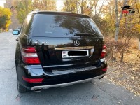 Mercedes-Benz ML 350 - 2010