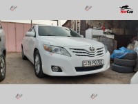 Toyota Camry - 2010