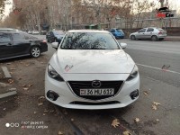 Mazda 3 - 2015