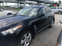 Infiniti FX35 - 2010