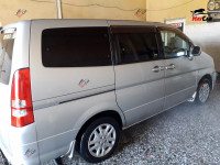 Nissan Serena - 2003