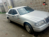 Mercedes-Benz 200 - 1995