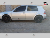 Volkswagen Golf - 2002