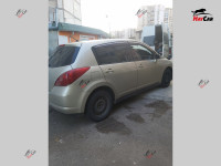 Nissan Tiida - 2006