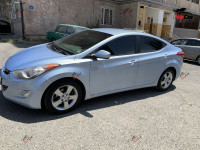 Hyundai Elantra - 2011