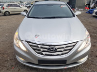 Hyundai Sonata - 2011