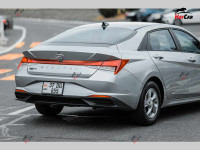 Hyundai Elantra - 2021