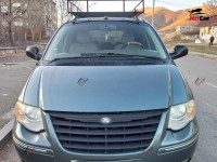 Chrysler Town & Country - 2005